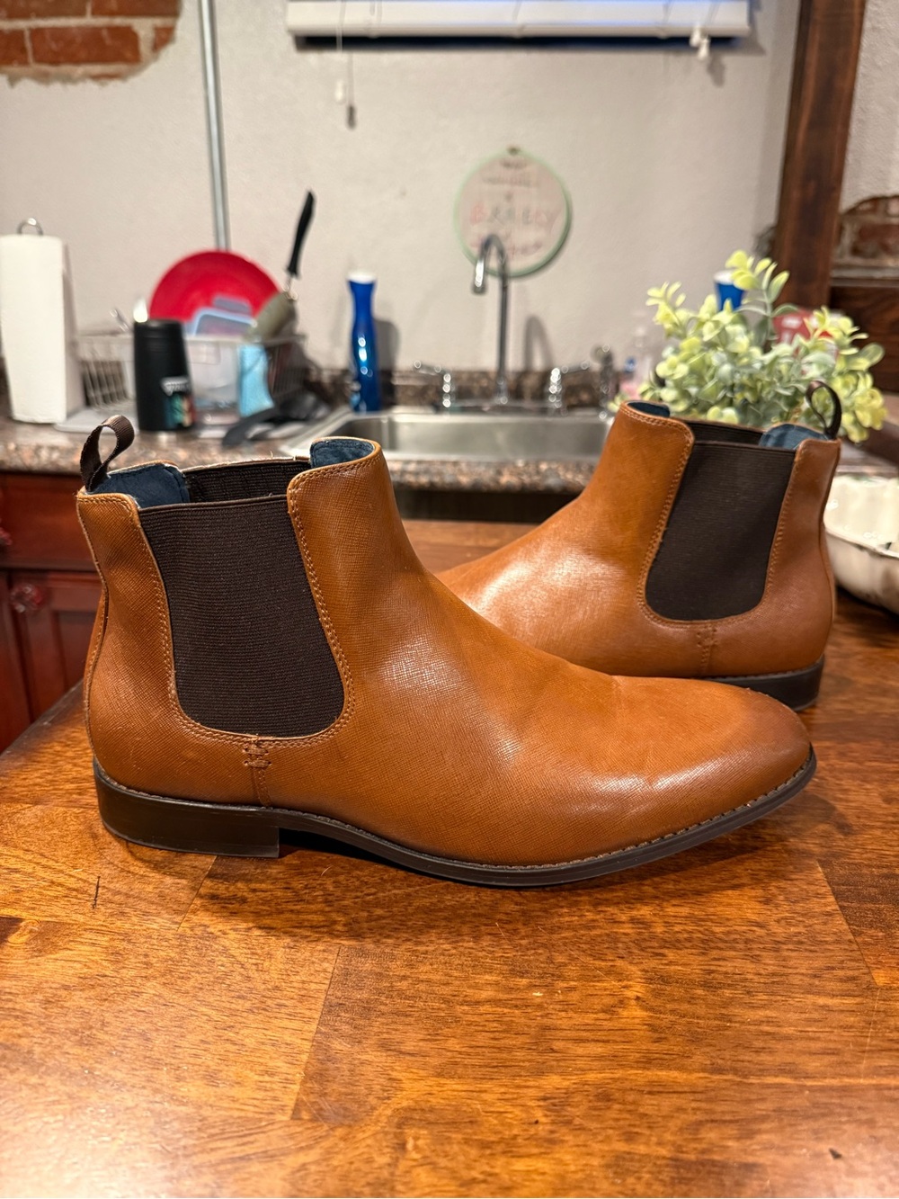 Mens Steve Madden Chelsea Boots (size 11.5)